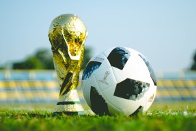 2026国际足联世界杯-足总杯内部沟通引爆转折点！凯恩C9险胜雄鹿，塞维利亚压哨绝杀封神
