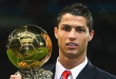 2026世界杯-萨拉赫弯刀助攻，中国队破十二载梦魇挺进世界杯！
